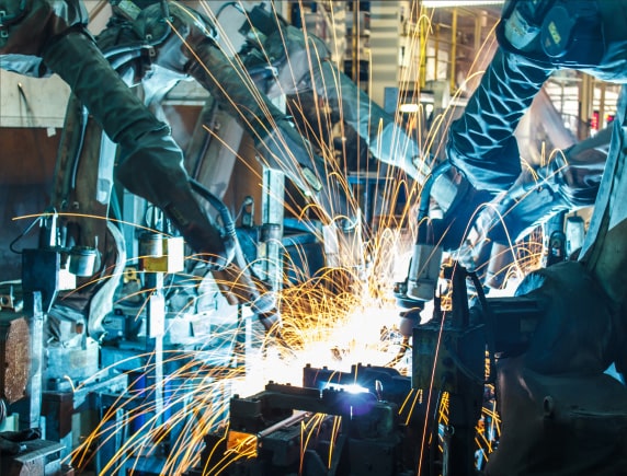 末端執(zhí)行器搭配卡爪的機(jī)械手臂